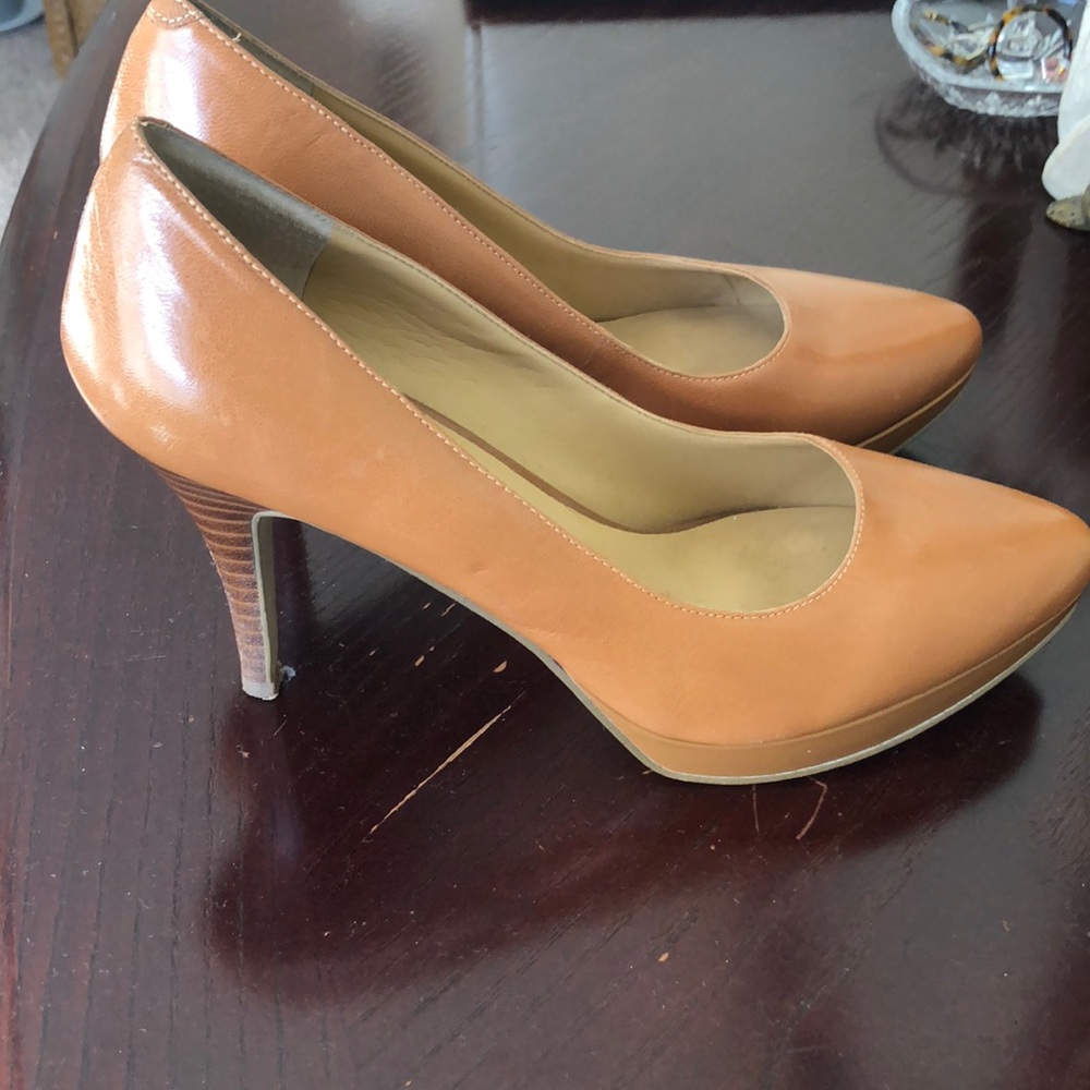 Nine West Camel Leather Pumps